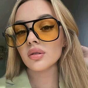 Stylish Black and Gold Sunglasses